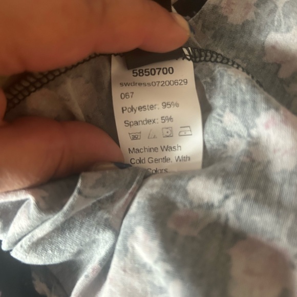 SHEIN Black Floral Strapless Dress - Picture 6 of 6